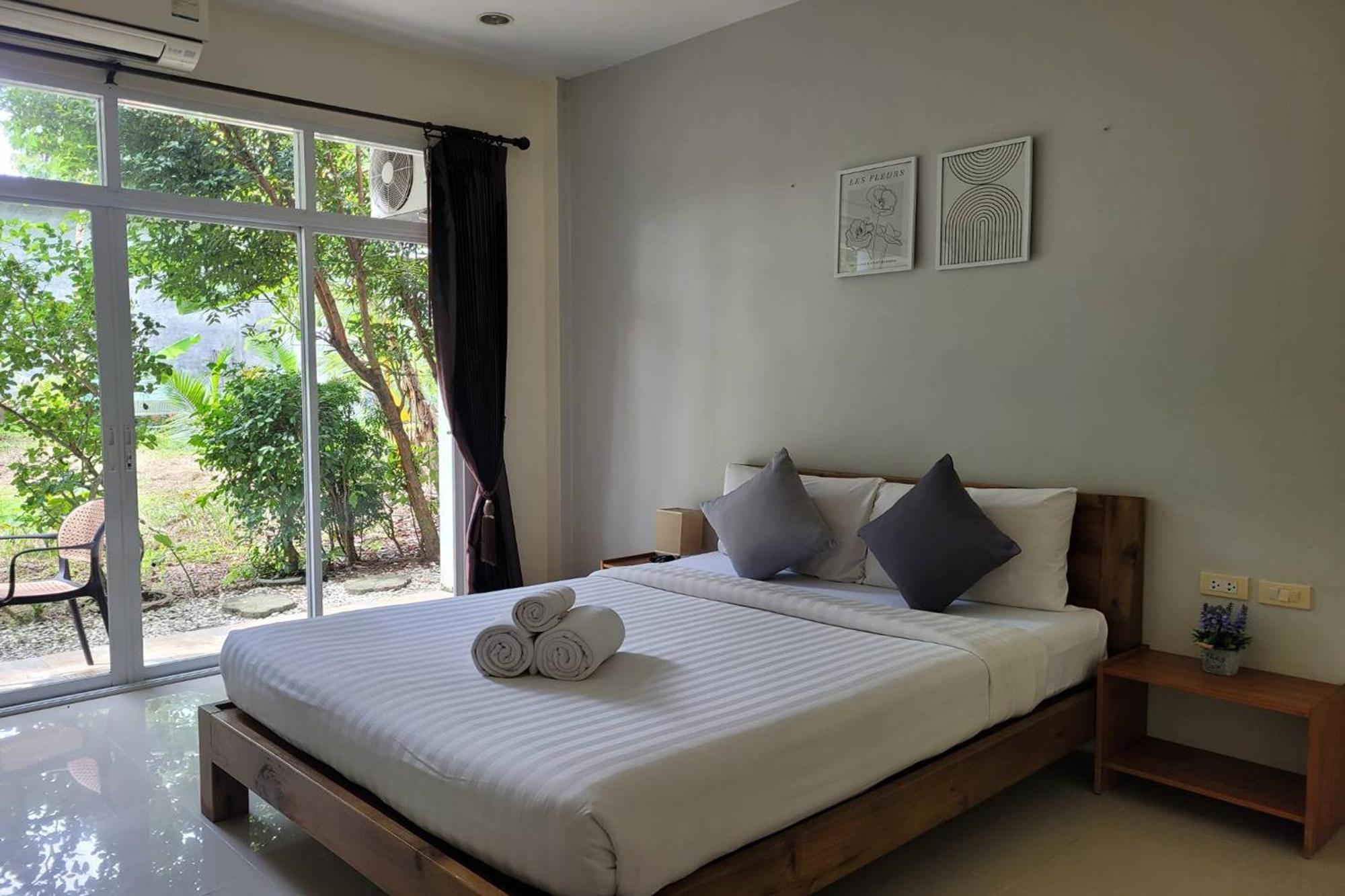 Snooze Inn Phuket - Free Shuttle To Bang Rong Pier Pa Khlok エクステリア 写真