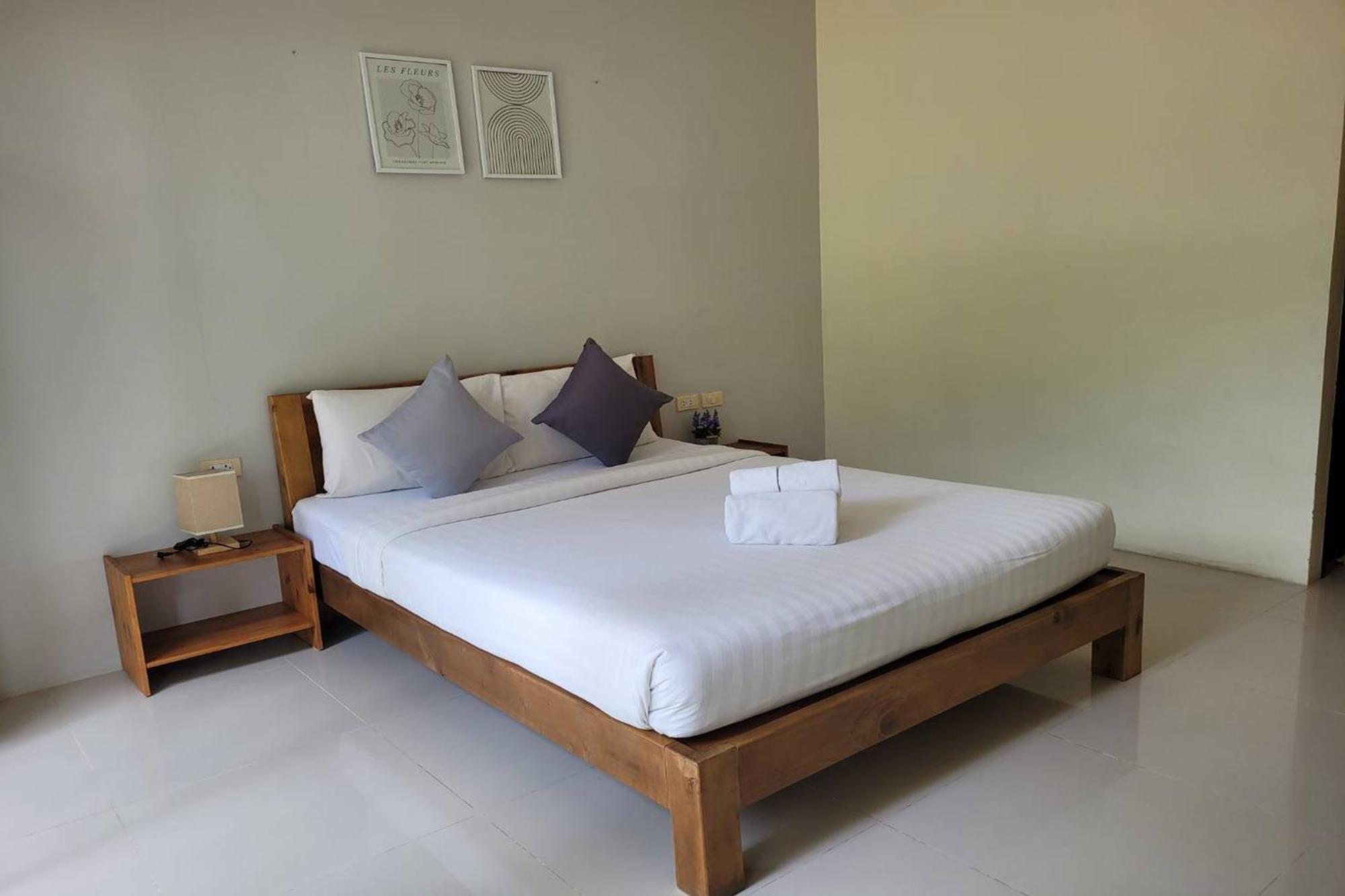 Snooze Inn Phuket - Free Shuttle To Bang Rong Pier Pa Khlok エクステリア 写真
